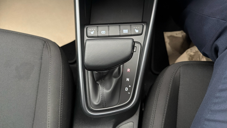 Hyundai i20 1.0T GDi 90 Black Line 5dr DCT Petrol Hatchback